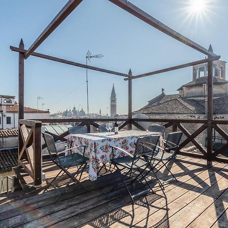 San Marco Vista Sui Tetti Veneziani Apartment Bagian luar foto