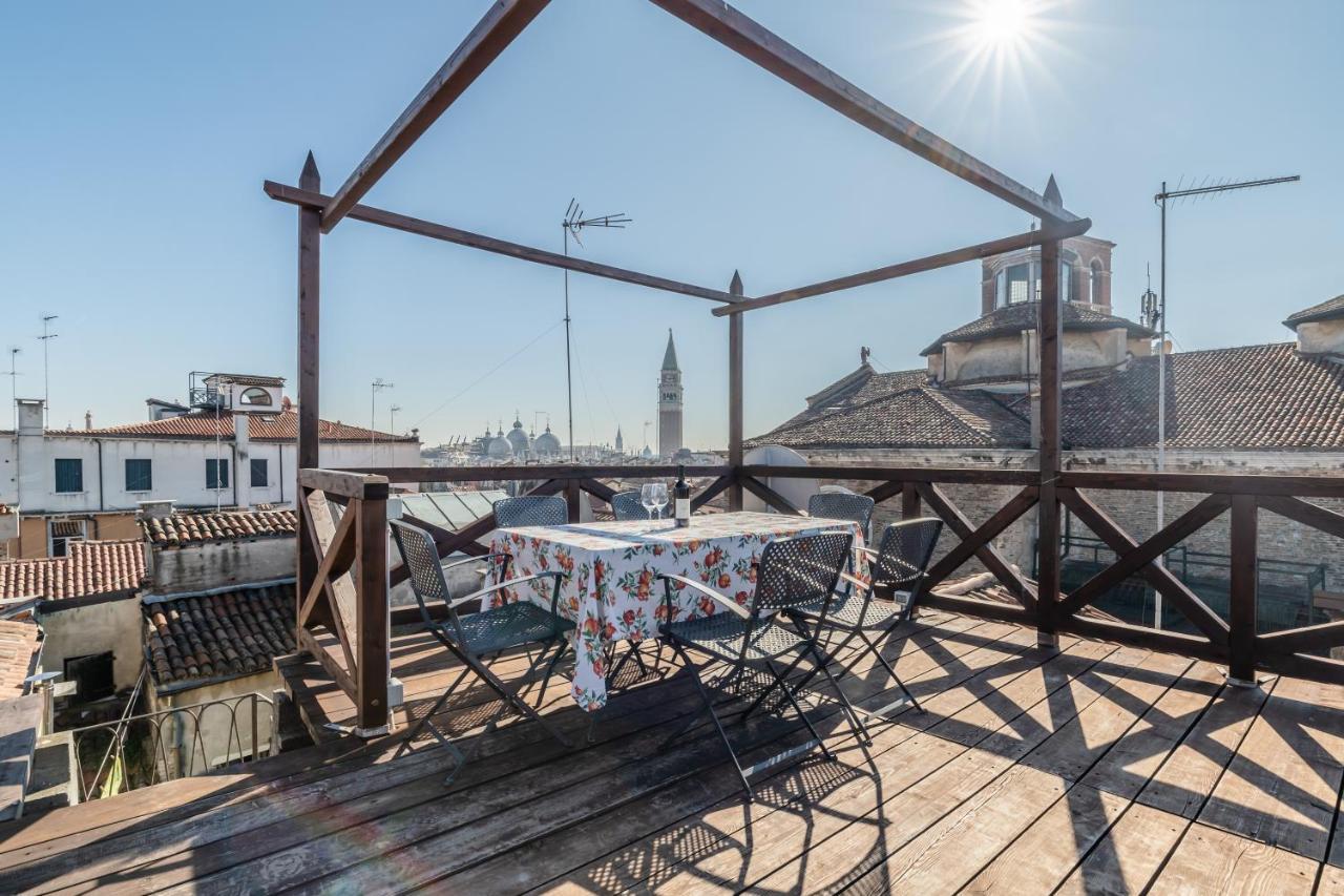 San Marco Vista Sui Tetti Veneziani Apartment Bagian luar foto