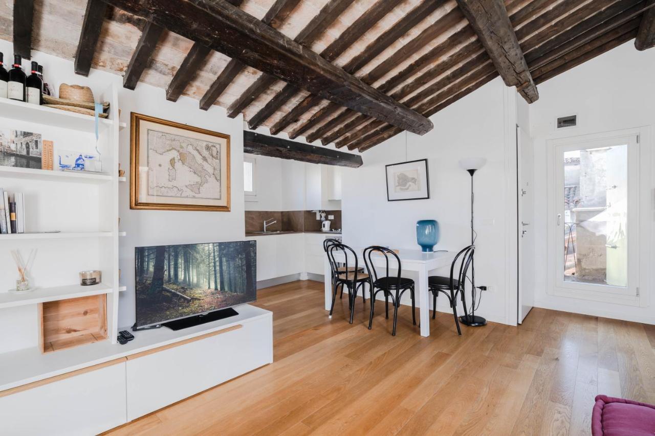 San Marco Vista Sui Tetti Veneziani Apartment Bagian luar foto